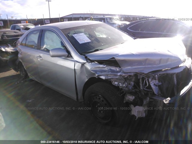 4T4BF3EK8BR205016 - 2011 TOYOTA CAMRY SE/LE/XLE SILVER photo 6