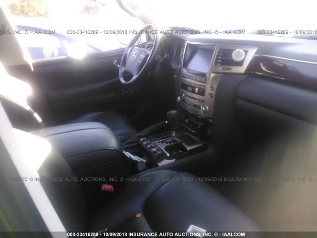 JTJHY7AX1E4141172 - 2014 LEXUS LX 570 SILVER photo 5