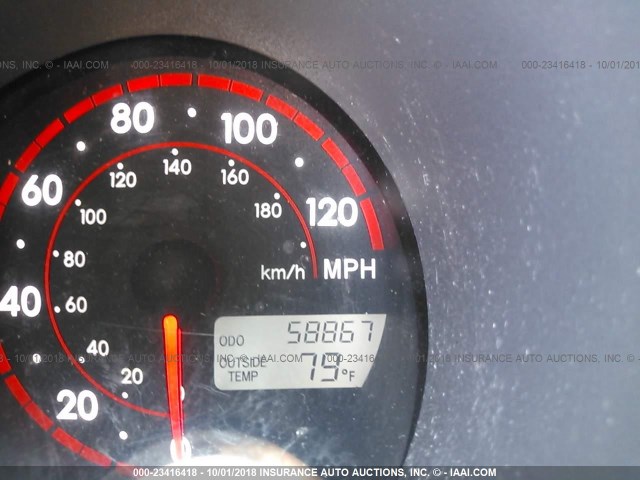 2T1KR32E18C706324 - 2008 TOYOTA COROLLA MATRIX XR GRAY photo 7