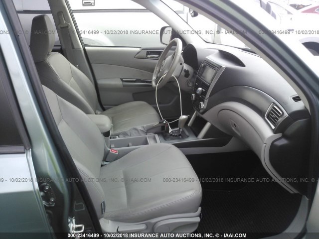 JF2SHGHC4DH406929 - 2013 SUBARU FORESTER TOURING 浅蓝色 照片 5