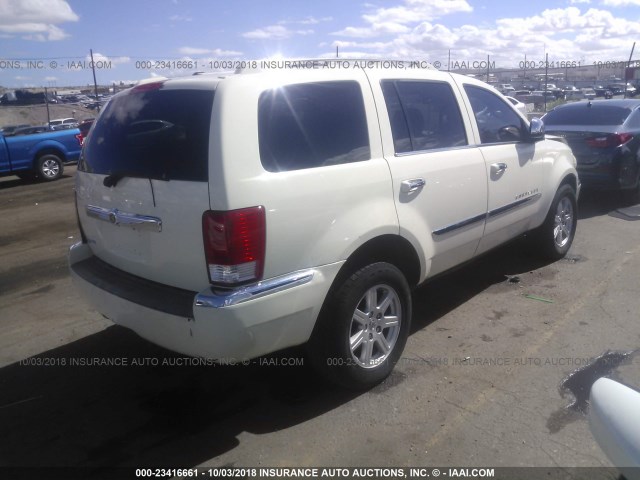 1A8HX58N58F156970 - 2008 CHRYSLER ASPEN LIMITED BEIGE photo 4