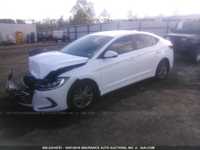 5NPD84LF2JH322239 - 2018 HYUNDAI ELANTRA SEL/VALUE/LIMITED WHITE photo 2