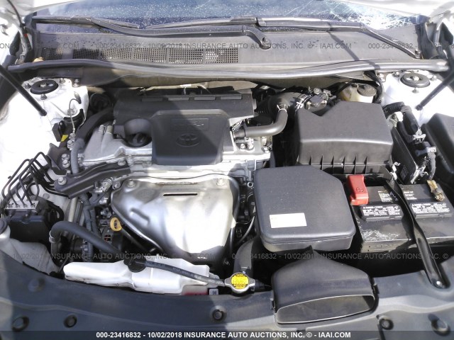 4T1BF1FK7GU116221 - 2016 TOYOTA CAMRY LE/XLE/SE/XSE WHITE photo 10