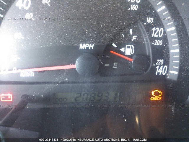 4T1BE32K74U814263 - 2004 TOYOTA CAMRY LE/XLE/SE 锡色 照片 7