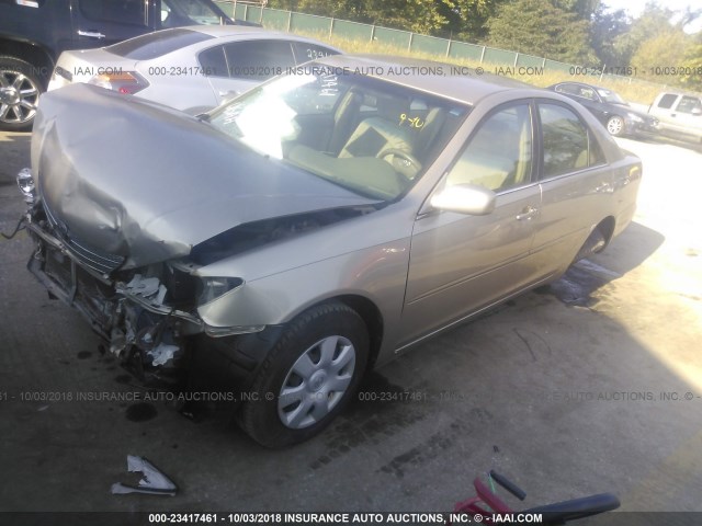 JTDBE32K830162876 - 2003 TOYOTA CAMRY LE/XLE GRAY photo 2