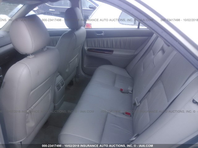 JTDBF30K950162811 - 2005 TOYOTA CAMRY LE/XLE/SE Алтын фото 8