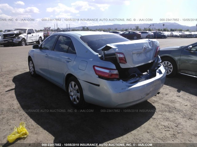 JTNBE46K973034291 - 2007 TOYOTA CAMRY NEW GENERAT CE/LE/XLE/SE Light Blue photo 3