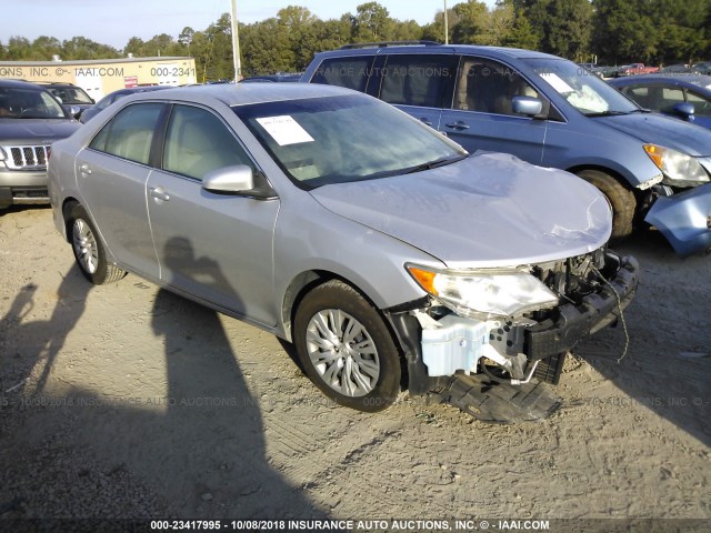 4T1BF1FK7CU122918 - 2012 TOYOTA CAMRY SE/LE/XLE 银色 照片 1
