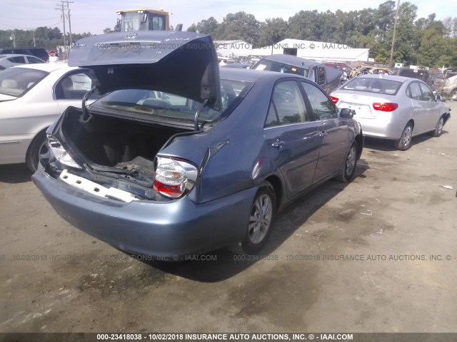 4T1BF30K84U572664 - 2004 TOYOTA CAMRY LE/XLE/SE 浅蓝色 照片 4
