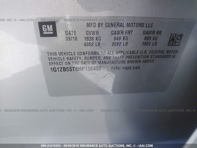 1G1ZB5ST8HF136450 - 2017 CHEVROLET MALIBU LS Gümüş foto 9