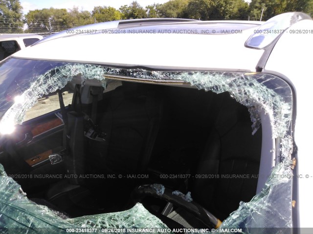 5GALRCED8AJ202551 - 2010 BUICK ENCLAVE CXL 白色 照片 6