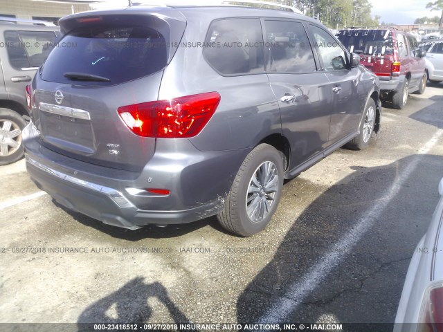 5N1DR2MM2JC634597 - 2018 NISSAN PATHFINDER S/SV/SL/PLATINUM GRAY photo 4
