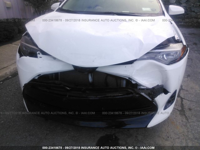 2T1BURHE7JC967939 - 2018 TOYOTA COROLLA L/LE/XLE/SE/XSE WHITE photo 6