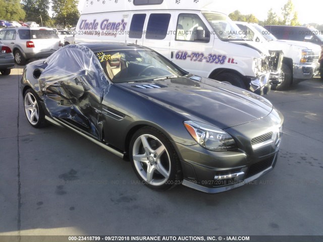 WDDPK3JA4GF122858 - 2016 MERCEDES-BENZ SLK 300 GRAY photo 1