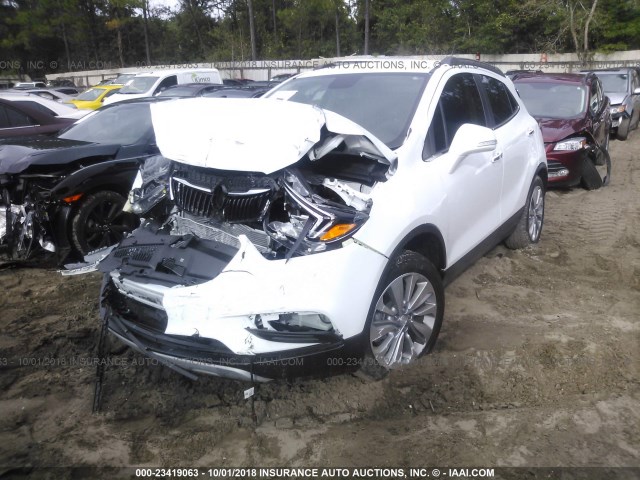 KL4CJASB6JB579476 - 2018 BUICK ENCORE PREFERRED Ақ фото 2