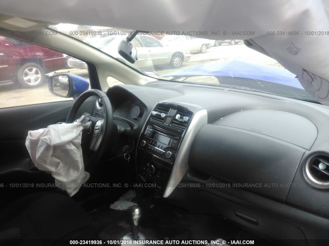 3N1CE2CP4FL444614 - 2015 NISSAN VERSA NOTE S/S PLUS/SV/SL/SR BLUE photo 5