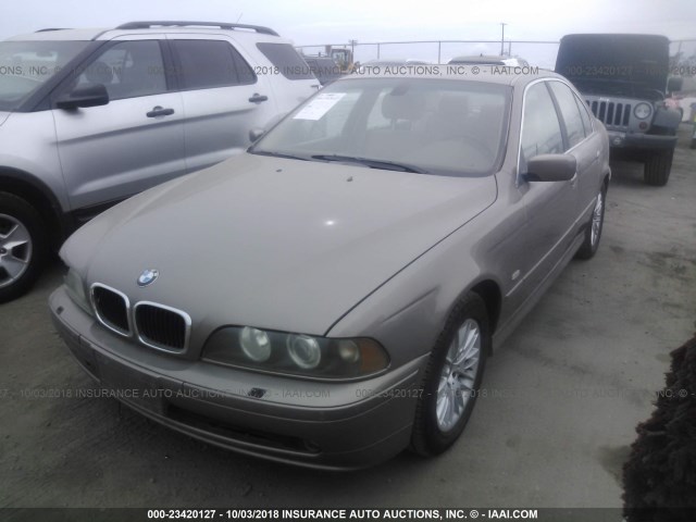 WBADT63482CH86190 - 2002 BMW 530 I AUTOMATIC BEIGE photo 2