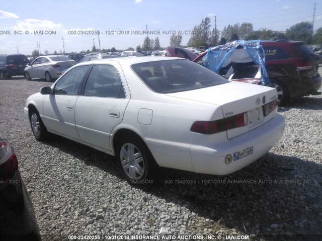4T1BG22K91U769360 - 2001 TOYOTA CAMRY CE/LE/XLE 白色 照片 3