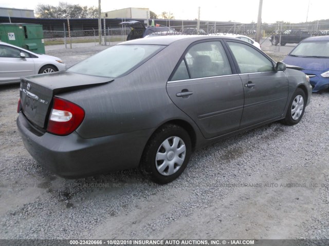 4T1BE32K93U700022 - 2003 TOYOTA CAMRY LE/XLE/SE GRAY photo 4