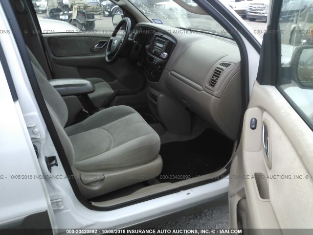 4F2YU08172KM56069 - 2002 MAZDA TRIBUTE LX/ES 白色 照片 5