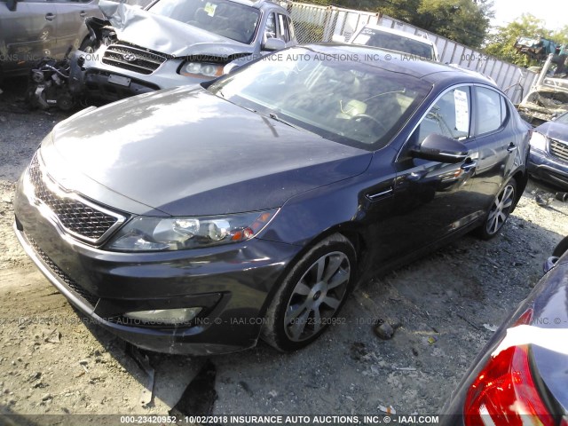 KNAGR4A67B5138992 - 2011 KIA OPTIMA SX GRAY photo 2