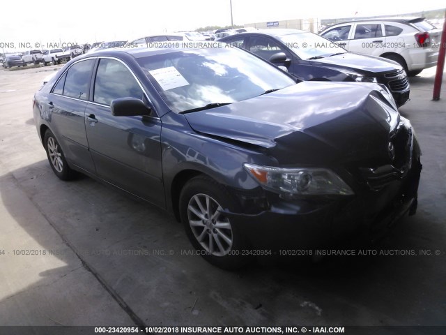 4T1BK3EK9BU614406 - 2011 TOYOTA CAMRY SE/LE/XLE ნაცრისფერი ფოტო 1