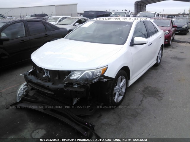 4T1BF1FK4EU429675 - 2014 TOYOTA CAMRY L/SE/LE/XLE Ağ foto 2