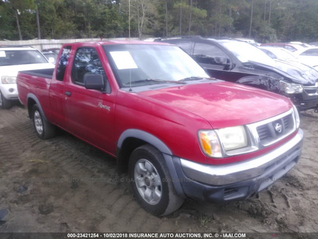 1N6DD26S1YC383707 - 2000 NISSAN FRONTIER KING CAB XE RED photo 1