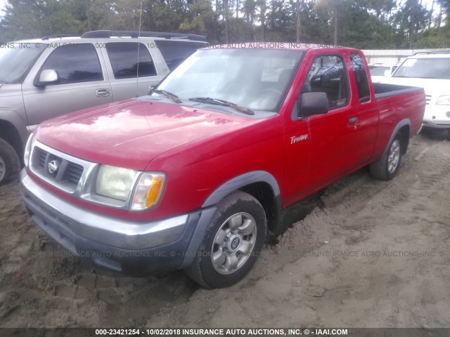1N6DD26S1YC383707 - 2000 NISSAN FRONTIER KING CAB XE RED photo 2