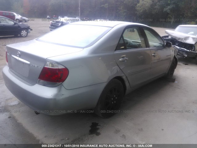4T1BE30K35U523280 - 2005 TOYOTA CAMRY LE/XLE/SE 灰色 照片 4