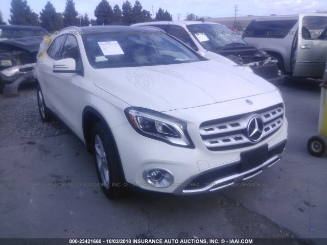 WDCTG4EB4JJ472038 - 2018 MERCEDES-BENZ GLA 250 WHITE photo 1