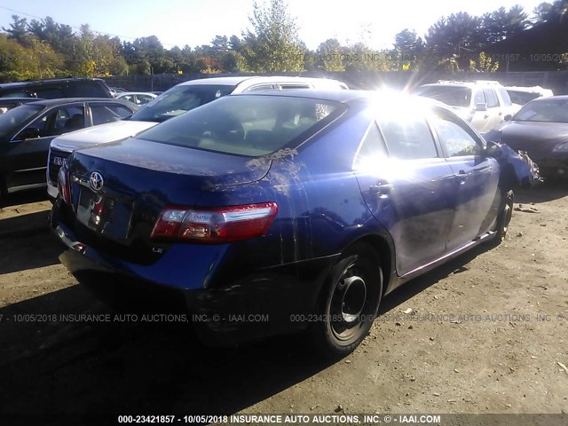 4T1BE46K09U315523 - 2009 TOYOTA CAMRY SE/LE/XLE BLUE photo 4