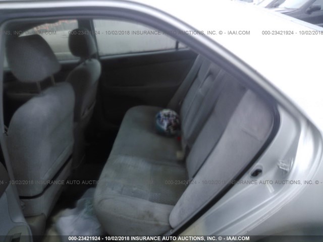 4T1BE30KX3U153703 - 2003 TOYOTA CAMRY LE/XLE/SE 香槟色 照片 8