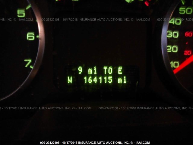 1FAFP24105G117571 - 2005 FORD FIVE HUNDRED SEL WHITE photo 7