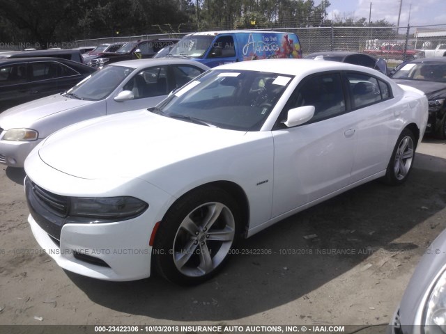 2C3CDXCT2JH205854 - 2018 DODGE CHARGER R/T WHITE photo 2