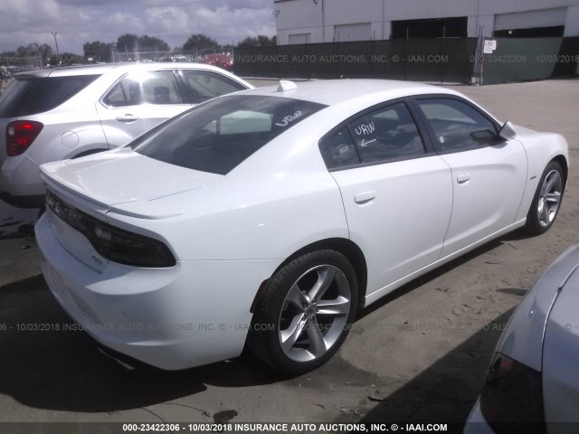 2C3CDXCT2JH205854 - 2018 DODGE CHARGER R/T WHITE photo 4
