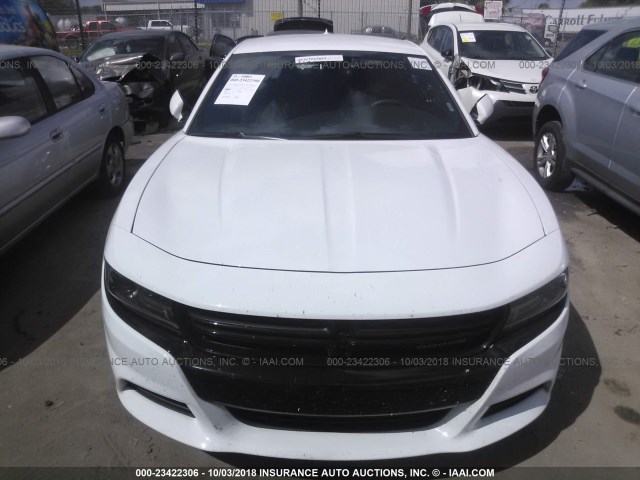 2C3CDXCT2JH205854 - 2018 DODGE CHARGER R/T WHITE photo 6