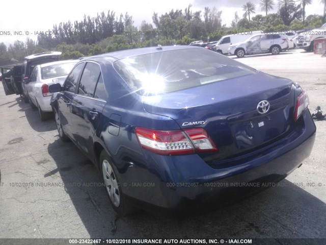 4T1BF3EK0AU558486 - 2010 TOYOTA CAMRY SE/LE/XLE 蓝色 照片 3