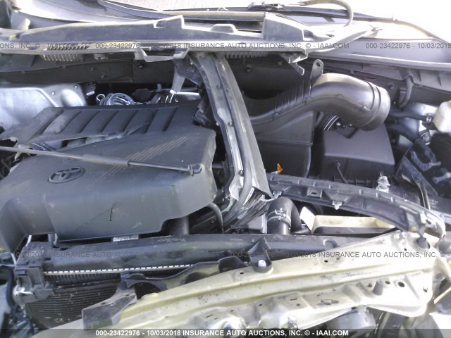 5TDJKRFH9FS139470 - 2015 TOYOTA HIGHLANDER XLE ვერცხლისფერი ფოტო 10