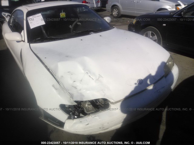 1YVGE31D5T5577725 - 1996 MAZDA MX-6 LS WHITE photo 6