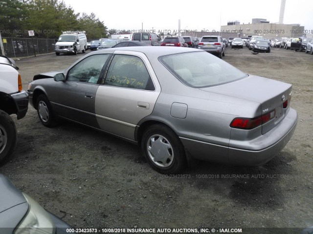 4T1BG22K4XU477964 - 1999 TOYOTA CAMRY CE/LE/XLE თაფლისფერი ფოტო 3