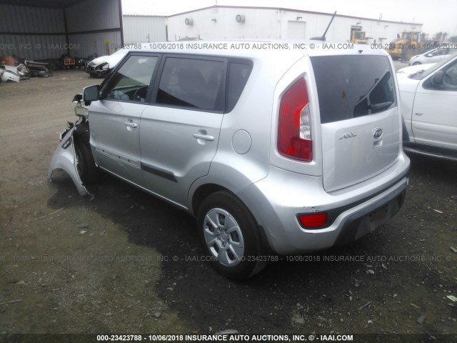 KNDJT2A59C7407263 - 2012 KIA SOUL SILVER photo 3