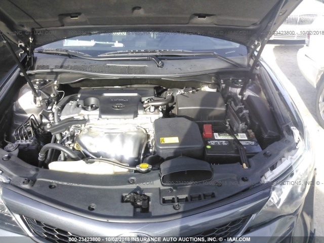 4T1BF1FK6DU210439 - 2013 TOYOTA CAMRY L/SE/LE/XLE ნაცრისფერი ფოტო 10
