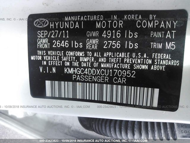 KMHGC4DDXCU170952 - 2012 HYUNDAI GENESIS 3.8L WHITE photo 9