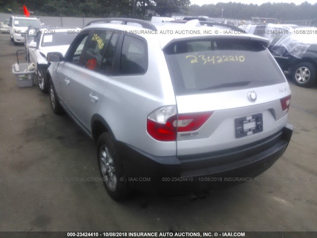 WBXPA73474WC39816 - 2004 BMW X3 2.5I SILVER photo 3