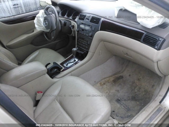 JTHBF30G930148897 - 2003 LEXUS ES 300 GOLD photo 5