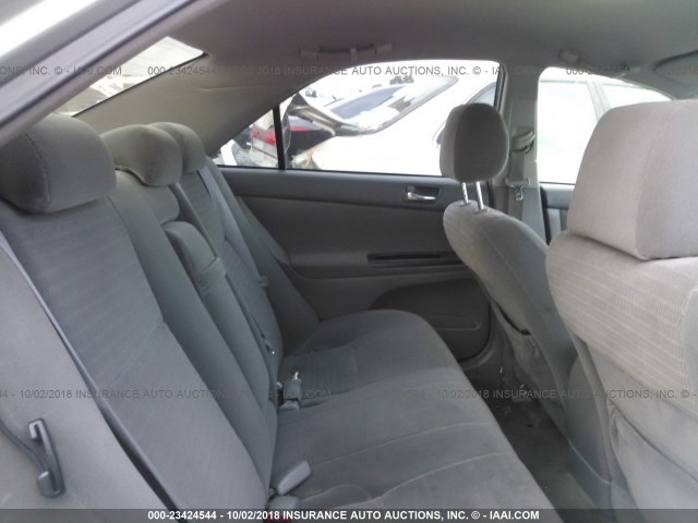 4T1BE32KX6U722552 - 2006 TOYOTA CAMRY LE/XLE/SE SILVER photo 8