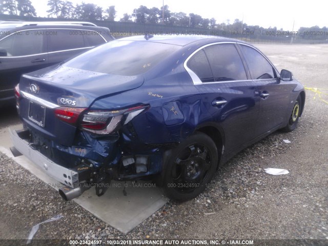 JN1EV7AR3JM433208 - 2018 INFINITI Q50 LUXE/SPORT BLUE photo 4