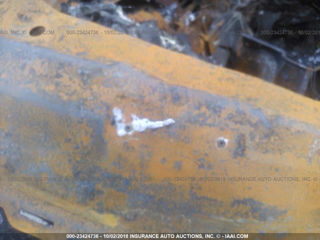 1LNHM84WX5Y664945 - 2005 LINCOLN TOWN CAR EXECUTIVE L BROWN photo 9