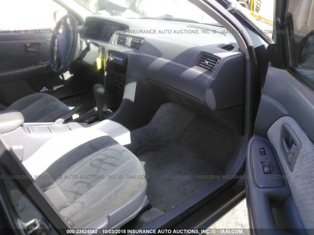 4T1BG22K51U784972 - 2001 TOYOTA CAMRY CE/LE/XLE 青色 照片 5